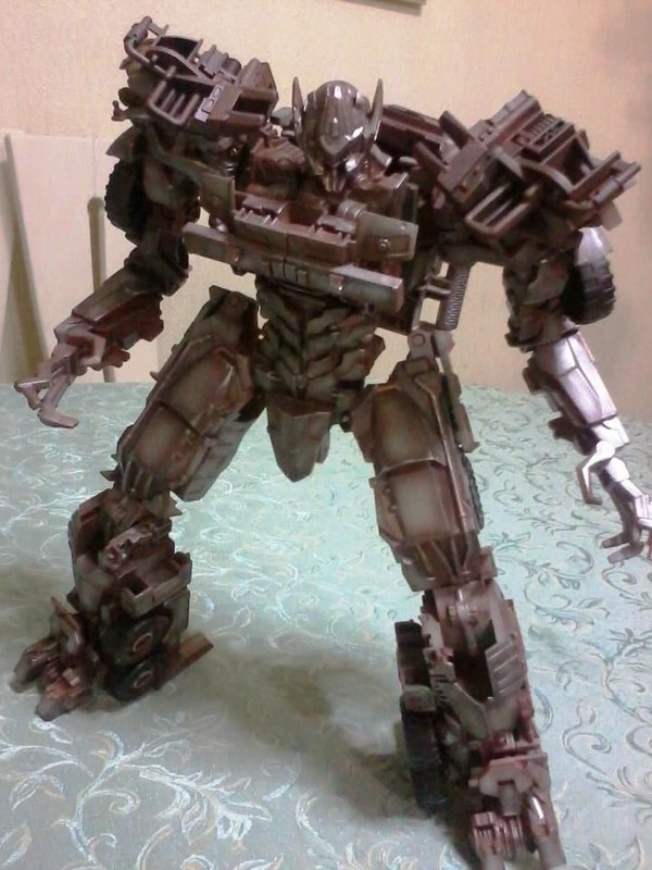 Transformers Custom Oversized Megatron Dark Of The Moon Figure Over 40cm Tall Image  (2 of 16)